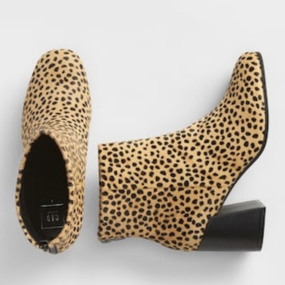 🛍️ Cheetah Calf Hair Short Boots - Picture 4 of 6